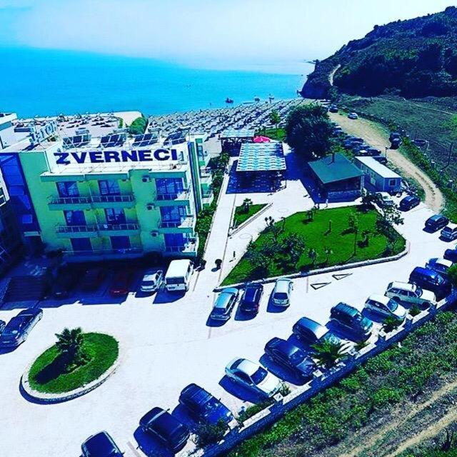 Hotel Zverneci Dış mekan fotoğraf